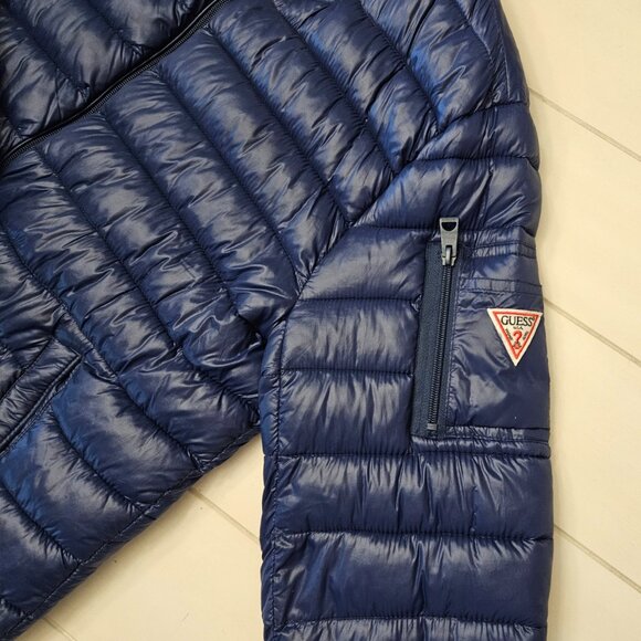 Guess Lightweight Navy Nylon Puffer Jacket -- Large - Picture 6 of 7